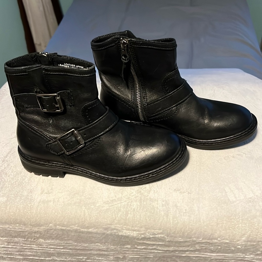 Sofft Lalana ankle boots